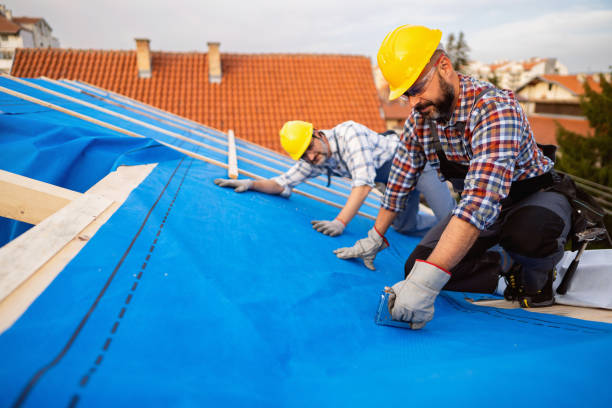 Best Residential Roofing Contractor  in Marengo, IA